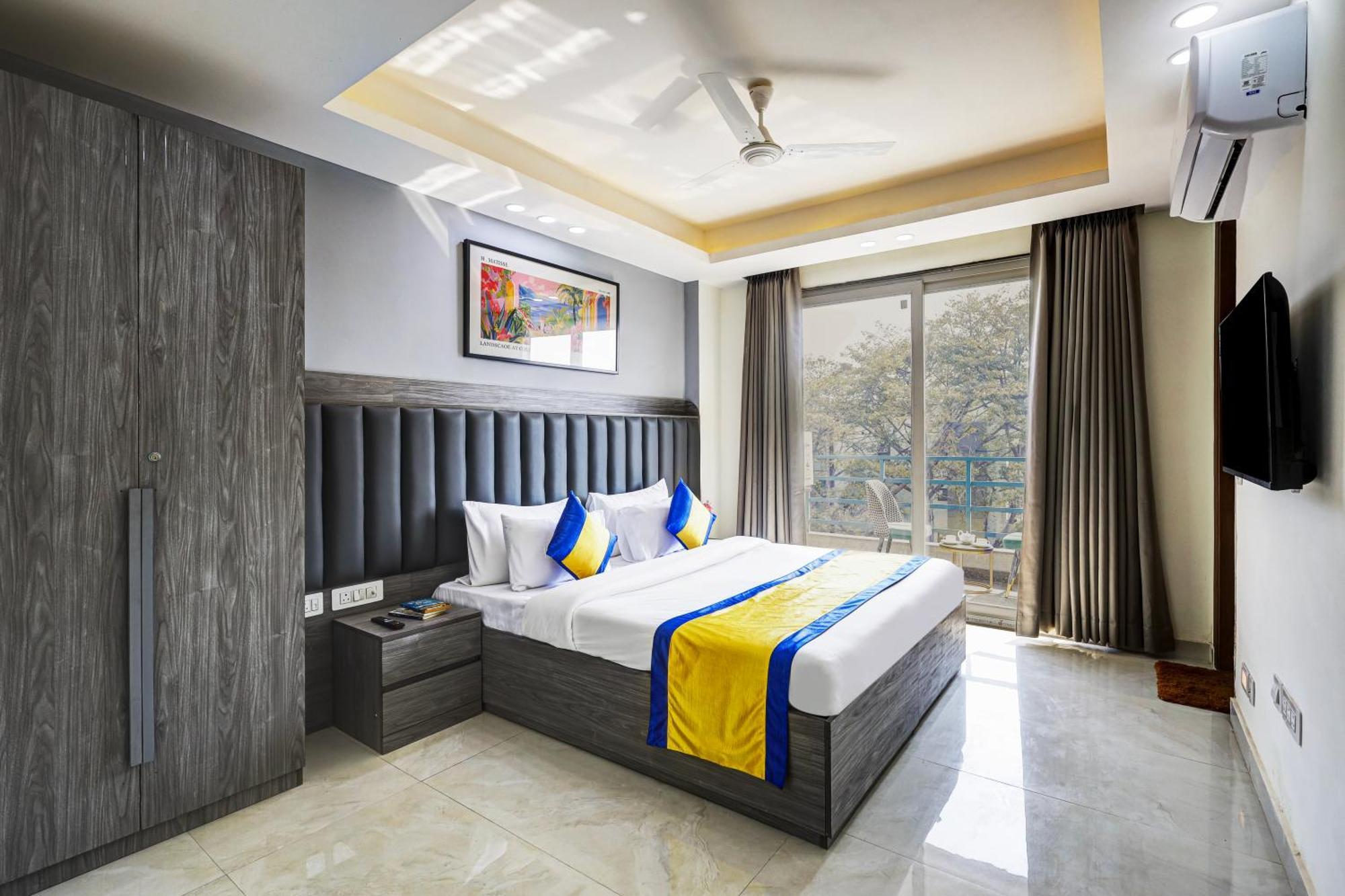 1Bhk Suites Opp Marriott - Huda City Centre คูร์เคาน์ ภายนอก รูปภาพ