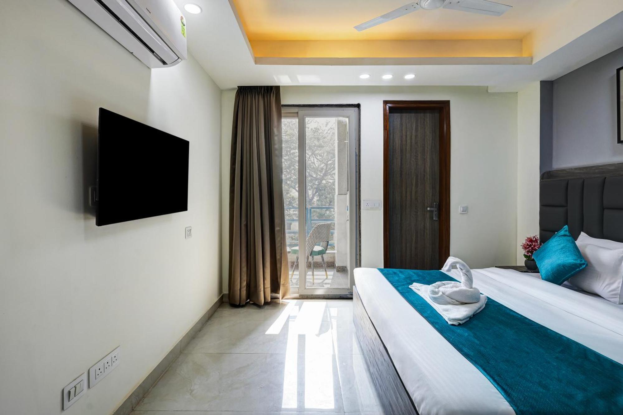 1Bhk Suites Opp Marriott - Huda City Centre คูร์เคาน์ ภายนอก รูปภาพ