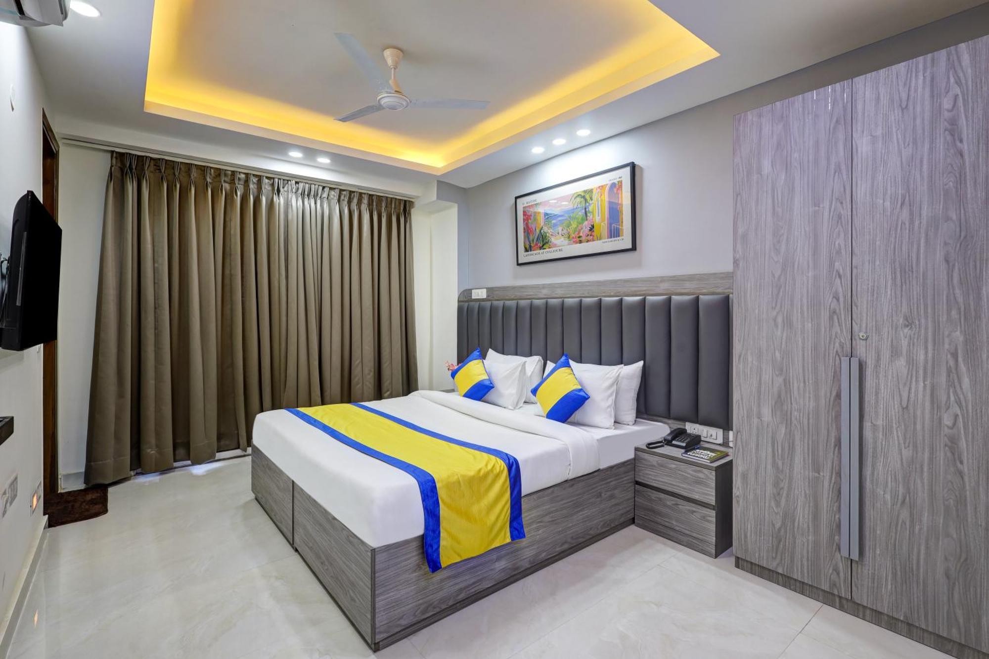 1Bhk Suites Opp Marriott - Huda City Centre คูร์เคาน์ ภายนอก รูปภาพ