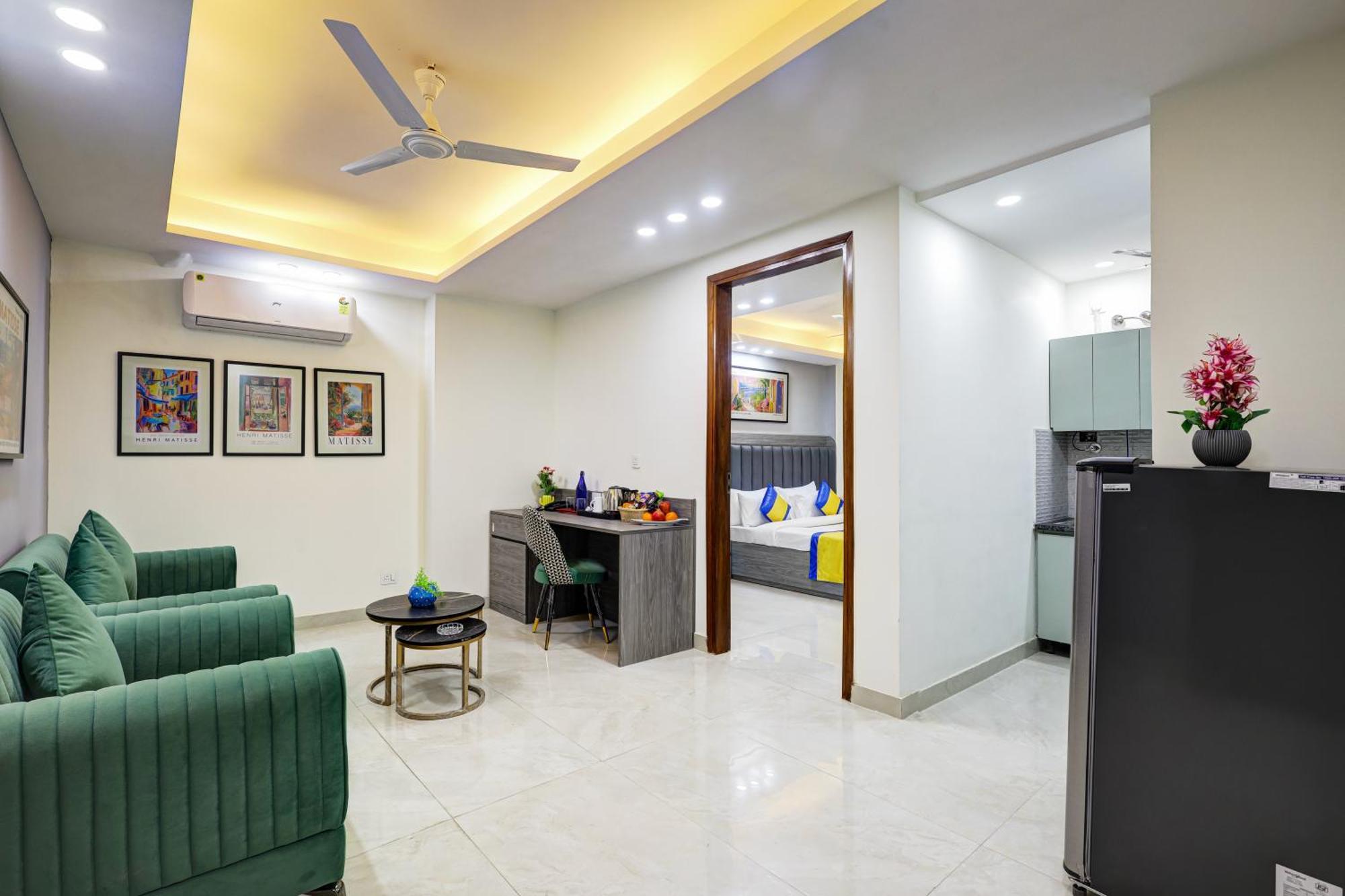 1Bhk Suites Opp Marriott - Huda City Centre คูร์เคาน์ ภายนอก รูปภาพ