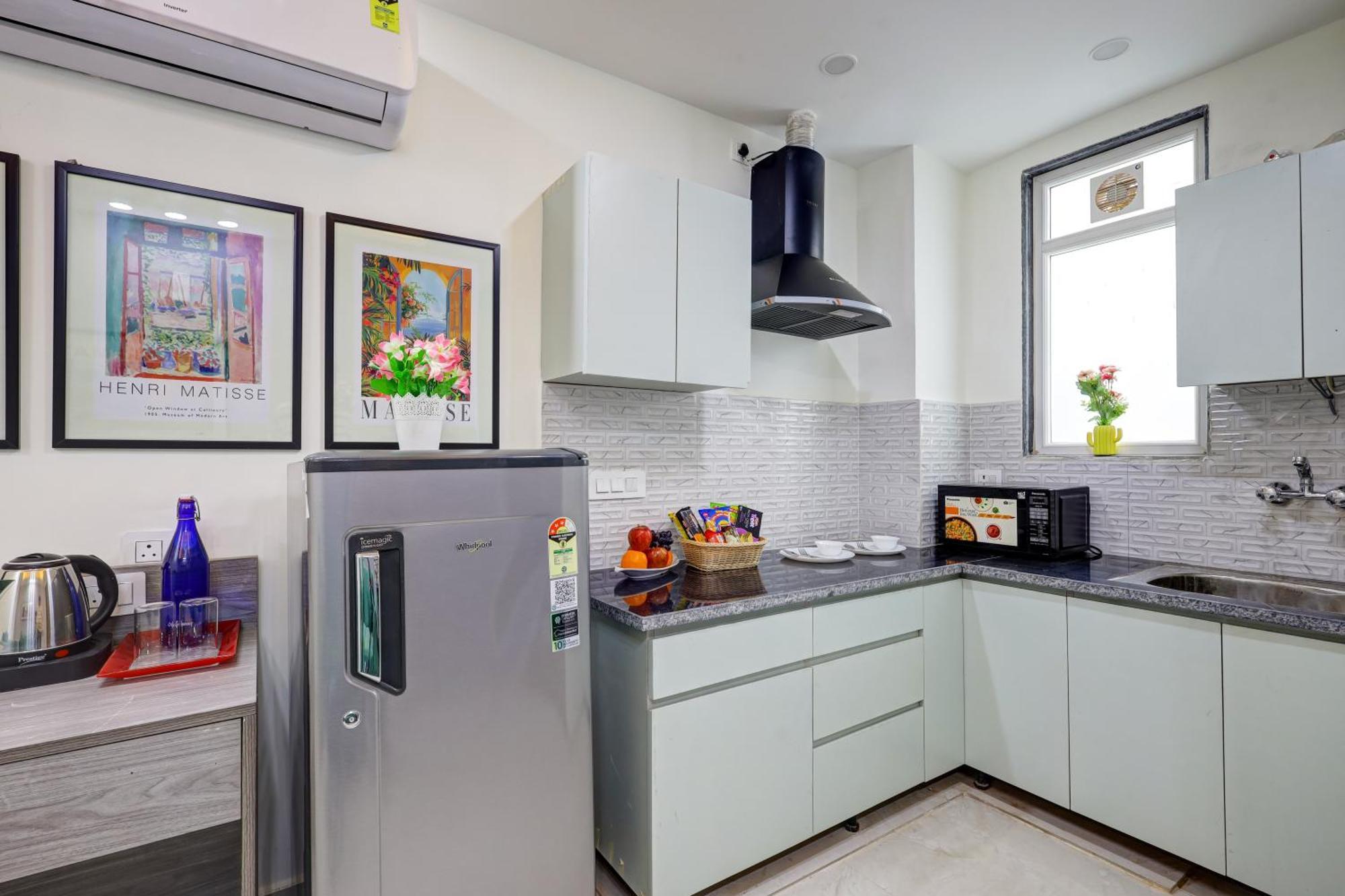 1Bhk Suites Opp Marriott - Huda City Centre คูร์เคาน์ ภายนอก รูปภาพ